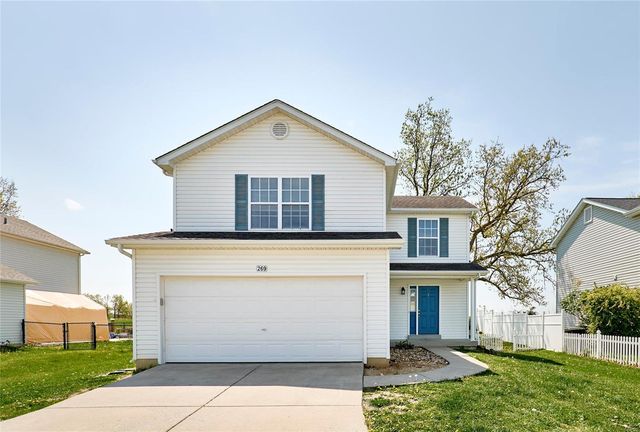 269 Equestrian Dr, Winfield, MO 63389