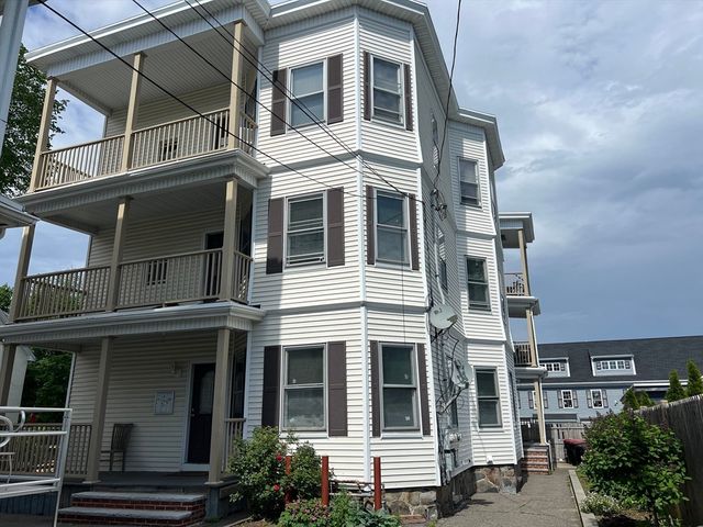 24 Wall St, Brockton, MA 02301