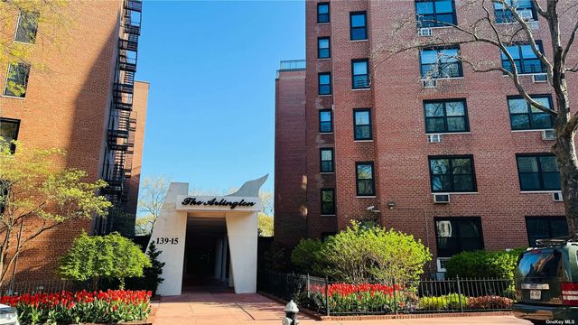 139-15 83 Ave UNIT 423, Queens, NY 11435
