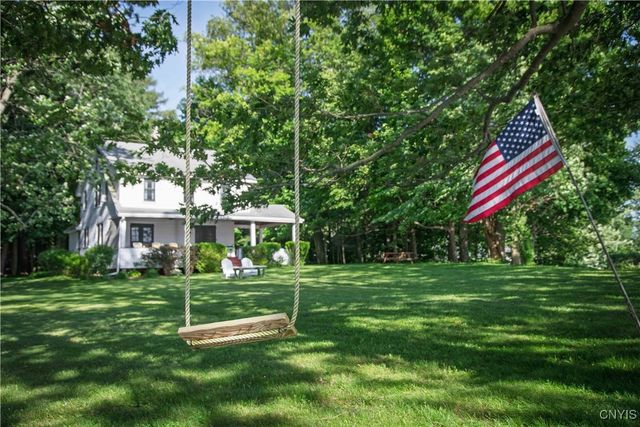 3177 E  Lake Rd, Skaneateles, NY 13152