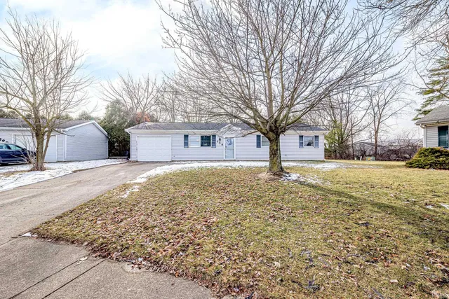 558 Norris Ct, Columbia City, IN 46725