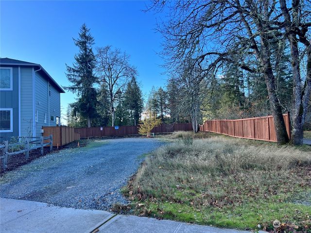 1915 Mayes Road SE, Lacey, WA 98503