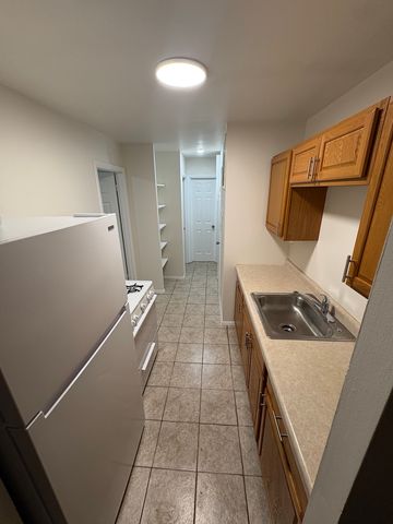 1012 N  Wood St #1012, Griffith, IN 46319