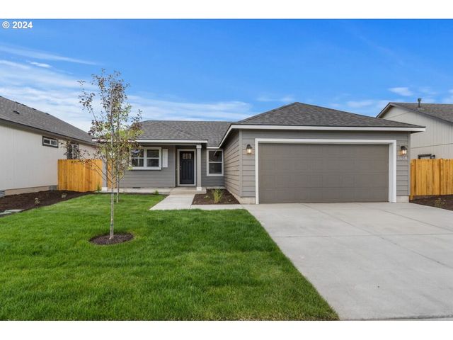 5016 Holly, Springfield, OR 97477
