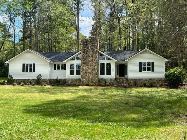 2002 Gregory Lake Rd, North Augusta, SC 29860