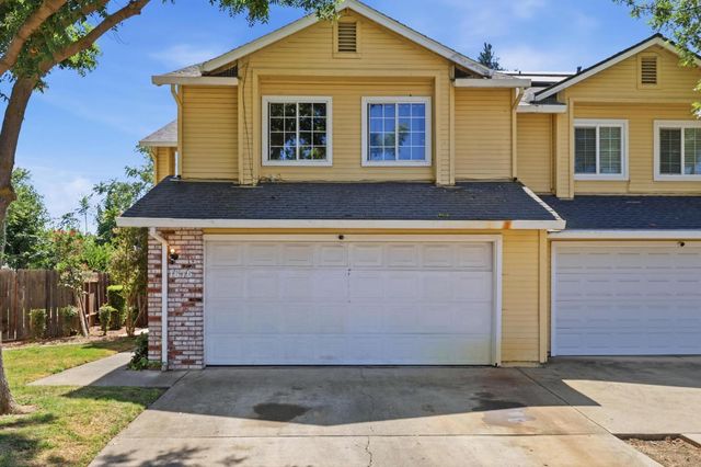 1676 Wildflower Cir, Yuba City, CA 95993