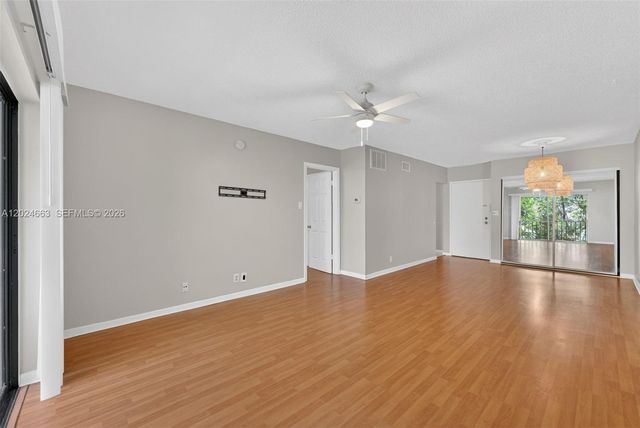 3119 Oakland Shores Dr #C212, Fort Lauderdale, FL 33309