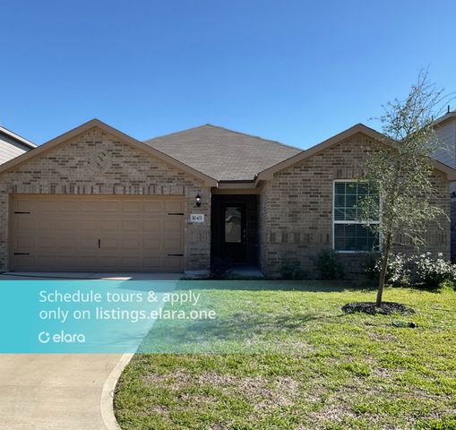10433 Sweetwater Creek Dr, Cleveland, TX 77328