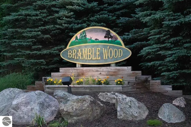 Lot 47 Bramblewood Dr, Cadillac, MI 49601