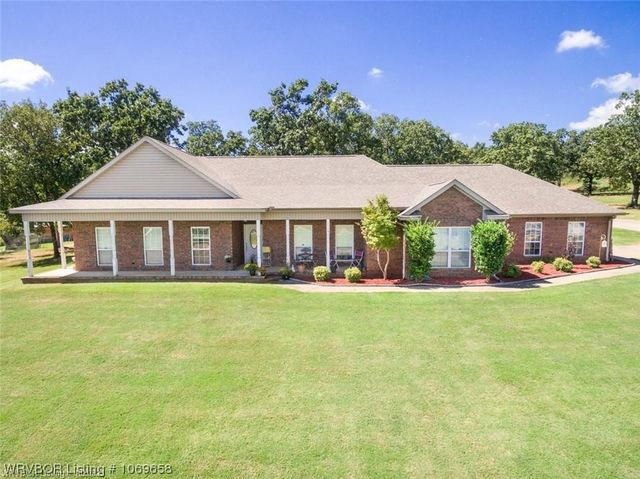 1023 River Chase Dr, Alma, AR 72921