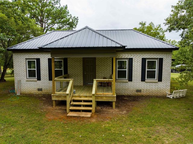 682 State Highway 115 S, Smithville, AR 72466