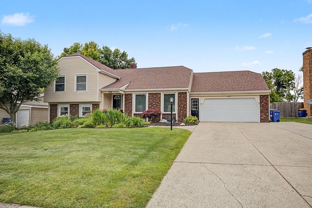 1823 S  Norwalk Dr SE, Grand Rapids, MI 49508
