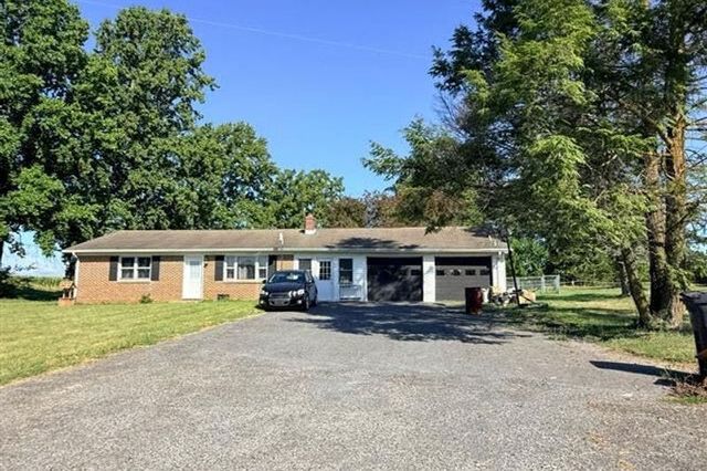 3589 Guilford Spring Rd, Chambersburg, PA 17202