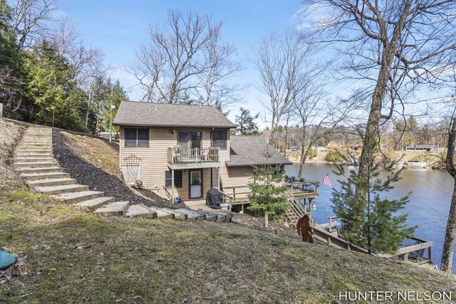 4600 S  Teal Ln, Newaygo, MI 49337