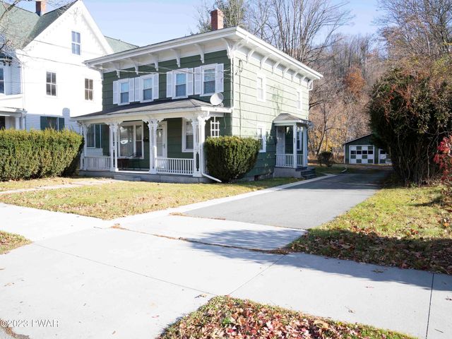 823 Court St, Honesdale, PA 18431