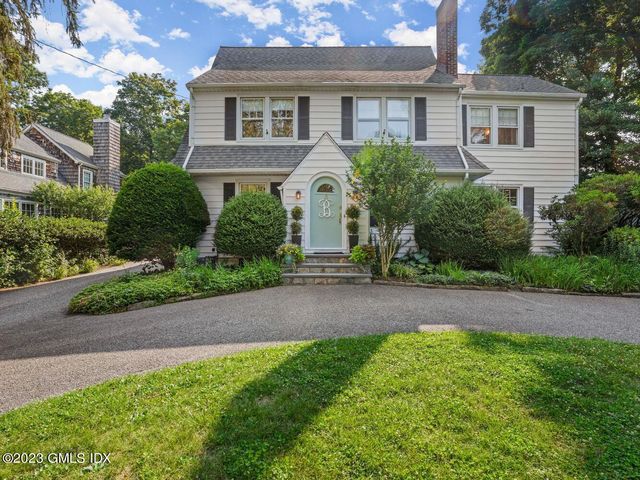 5 Oval Ave, Riverside, CT 06878