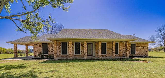 2016 Vz County Road 3502, Wills Point, TX 75169