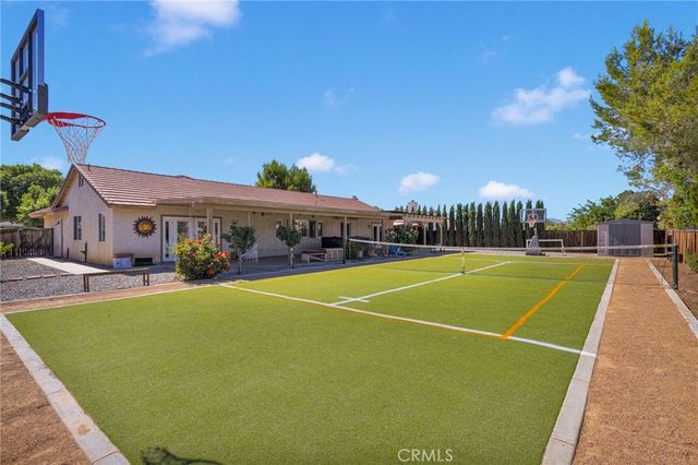 16470 Pauhaska Pl, Apple Valley, CA 92307