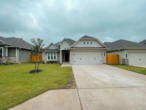 1139 Eclipse St, Hewitt, TX 76643