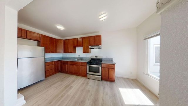 2805 E  16th St   #109B, Oakland, CA 94601