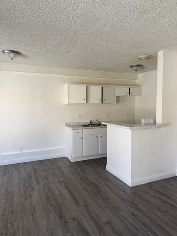 1827 W  Sumac Ln #2, Anaheim, CA 92804