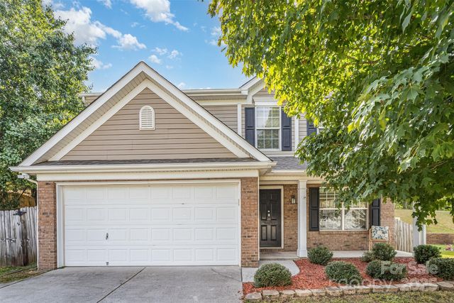 6001 Firethorne Ln, Concord, NC 28025