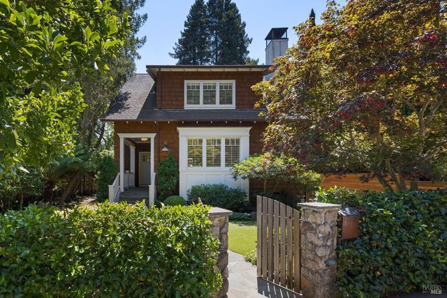 111 WILLIAM Avenue, Larkspur, CA 94939