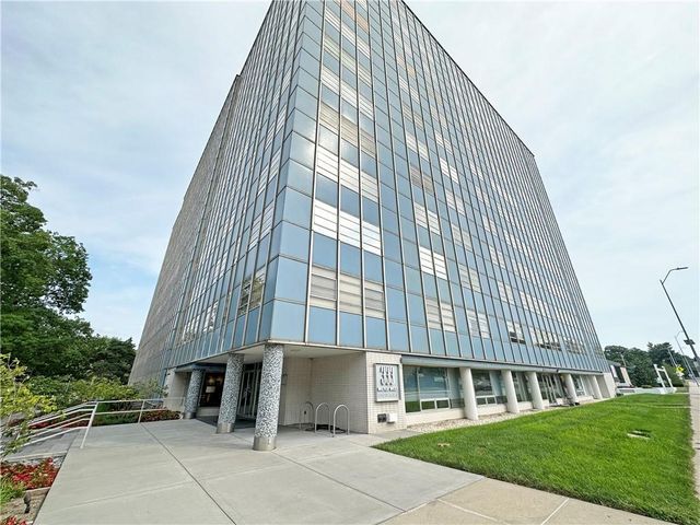 333 W  Meyer Blvd #312, Kansas City, MO 64113