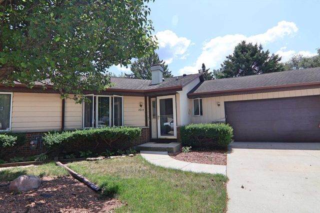 1614 Holly Drive UNIT 3, Janesville, WI 53546