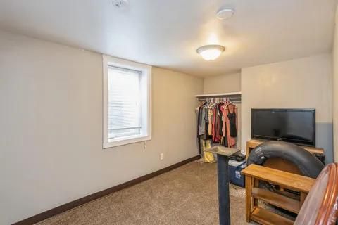 3008 West St   #3, Ames, IA 50014