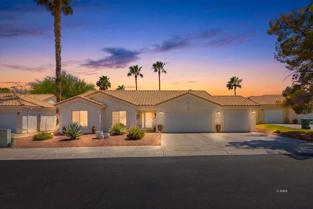 562 W  Sierra Vista Cir, Mesquite, NV 89027