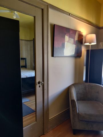 Address Not Disclosed, Oakland, CA 94609