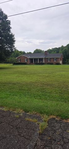 310 Rosemont St, Gibsonville, NC 27249