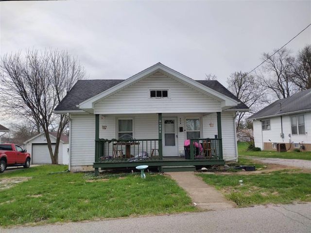 604 Bristol St, Salem, IN 47167