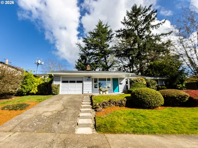 9955 SW Ardenwood St, Portland, OR 97225