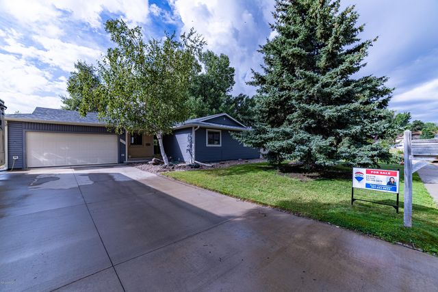 3301 Fitch Dr, Gillette, WY 82718