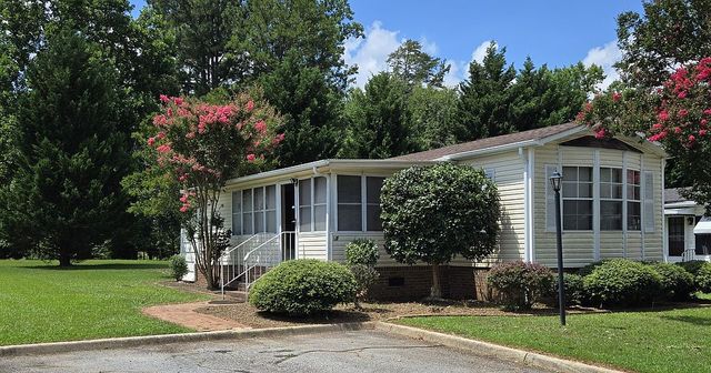 8507 White Horse Rd #11, Greenville, SC 29617