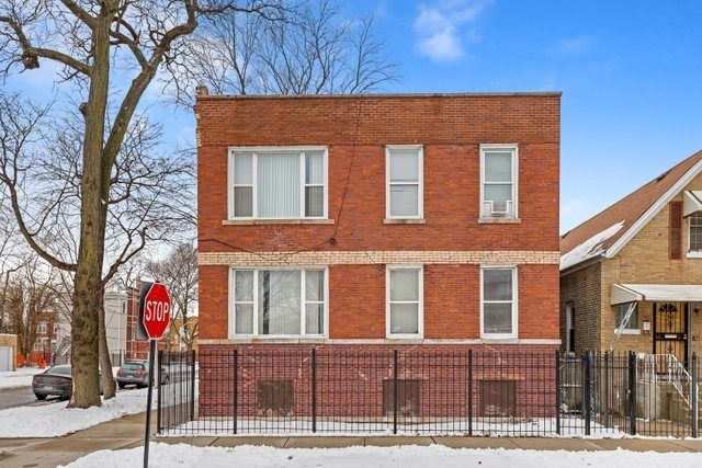 3436 W  Huron St, Chicago, IL 60624