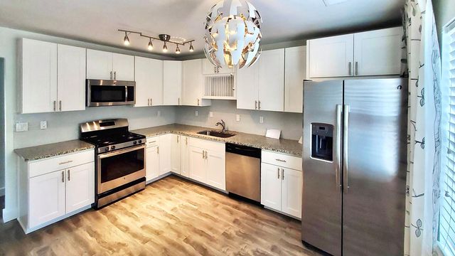 815 Heritage Valley Rd, Norcross, GA 30093