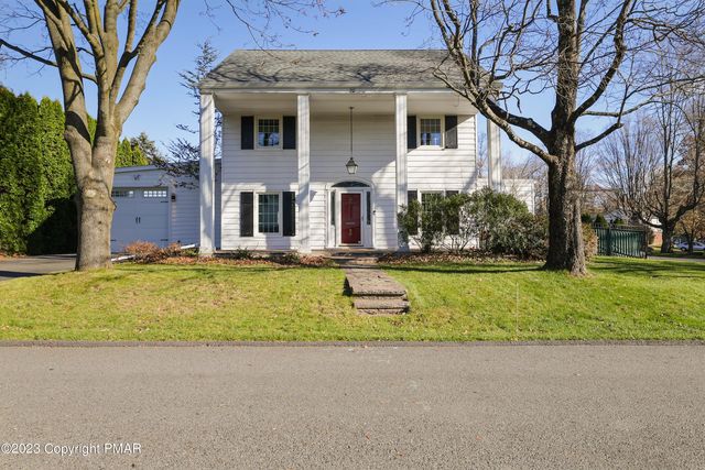 20 Maple St, Mountain Top, PA 18707