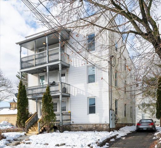 13 Greenwoods Ave  #2, Winsted, CT 06098