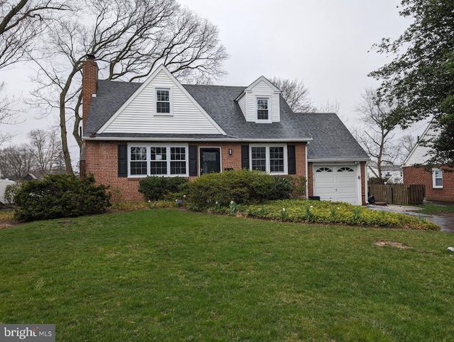 2621 Oriole Rd, Broomall, PA 19008