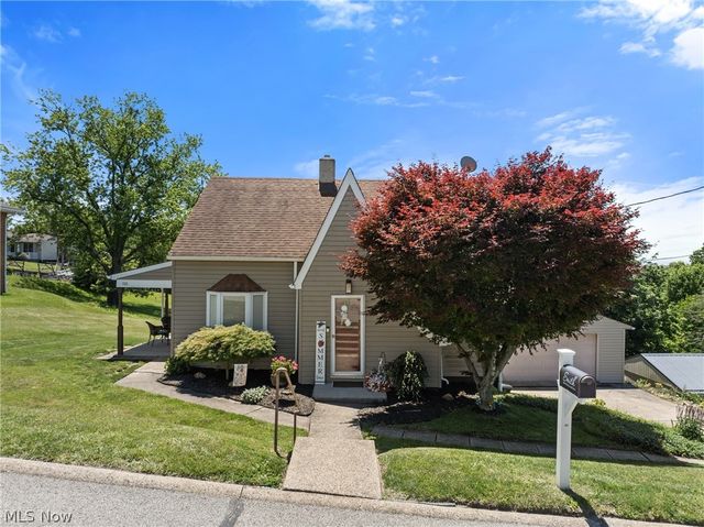 106 W  McConnell Ave, Steubenville, OH 43953