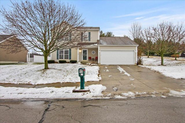 401 Highview Dr, Bellefontaine, OH 43311