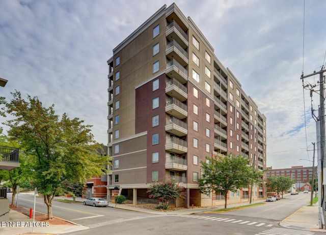 1735 Lake Ave #805, Knoxville, TN 37916