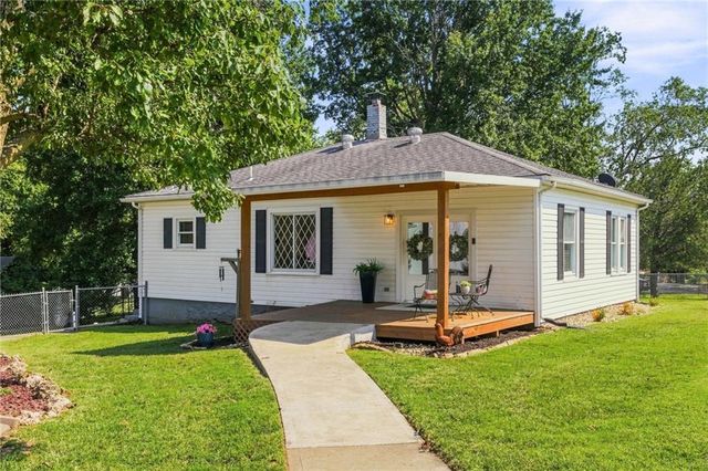 3355 N  115th St, Kansas City, KS 66109
