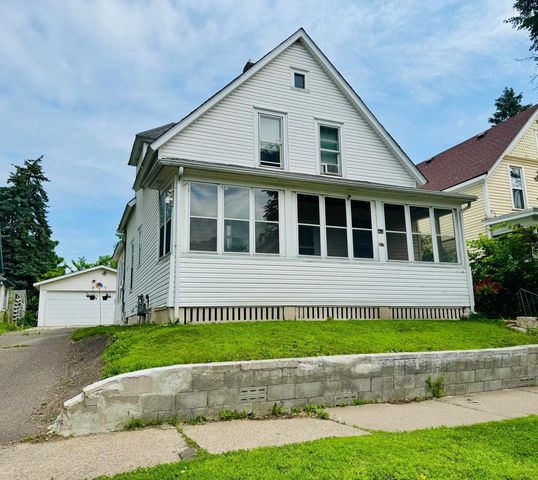 371 Sherburne Ave, Saint paul, MN 55103