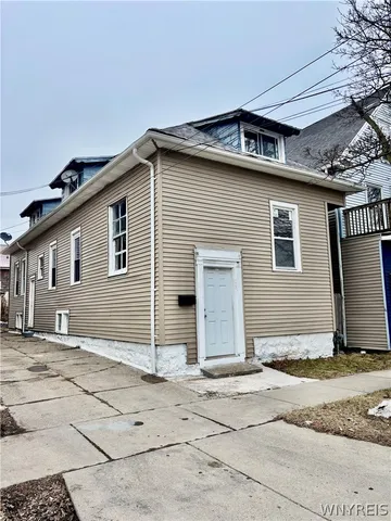 486 Leroy Ave, Buffalo, NY 14215