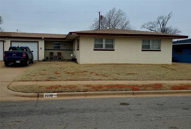 Address Not Disclosed, Foss, OK 73647