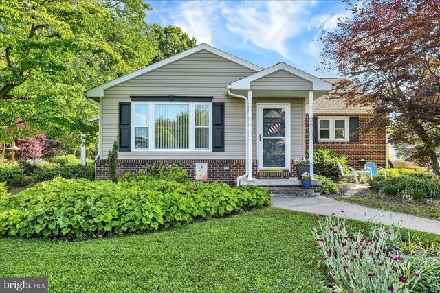 41 W  College Ave, Wernersville, PA 19565